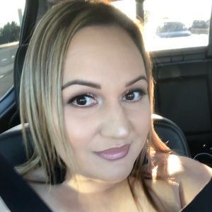 Meet your Posher, Mayra